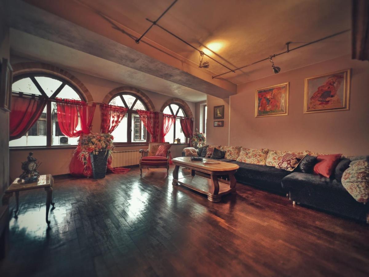 Тhe Bohemian Lodge-Entire House With Sauna Veliko Tárnovo Exterior foto
