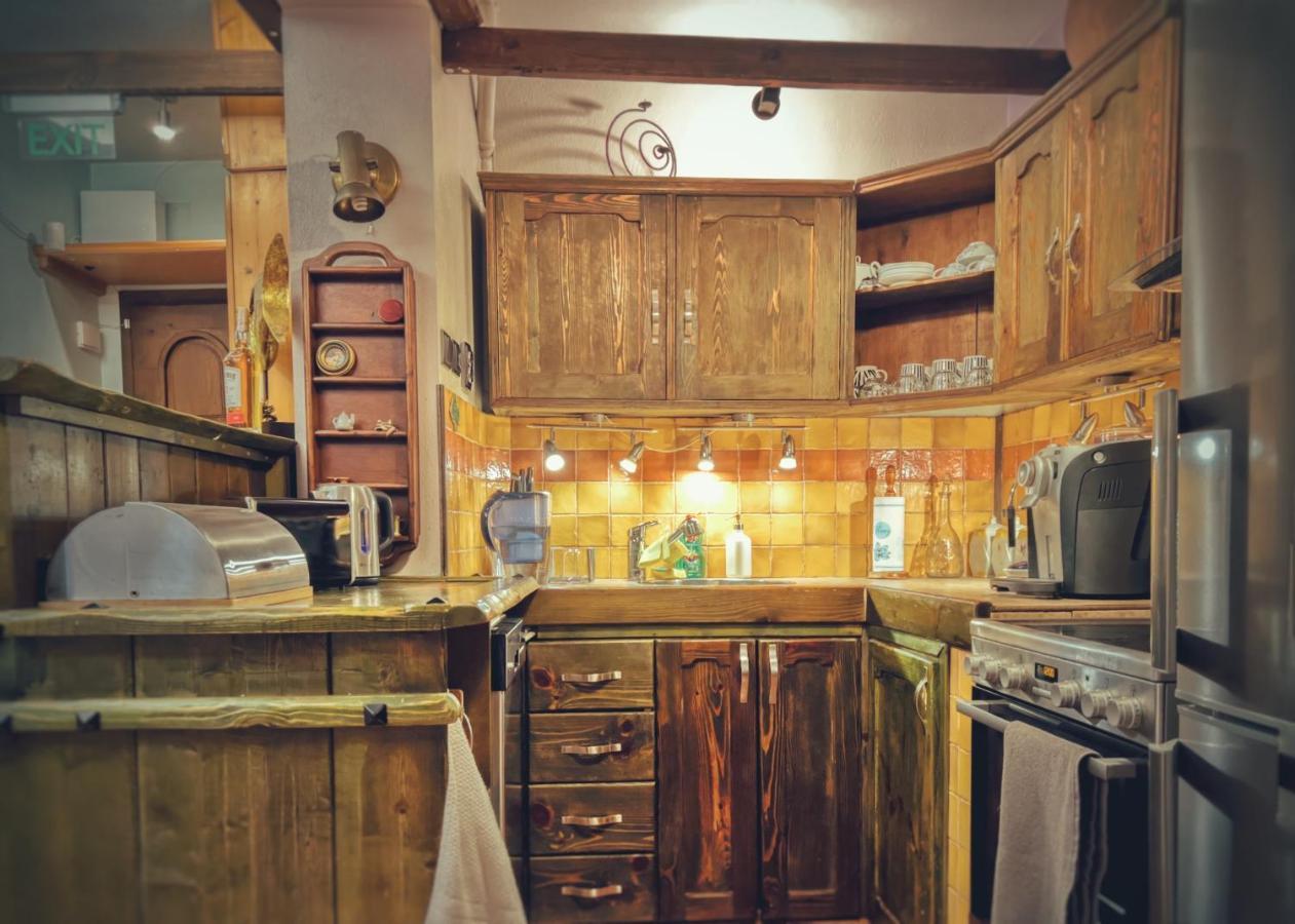 Тhe Bohemian Lodge-Entire House With Sauna Veliko Tárnovo Exterior foto